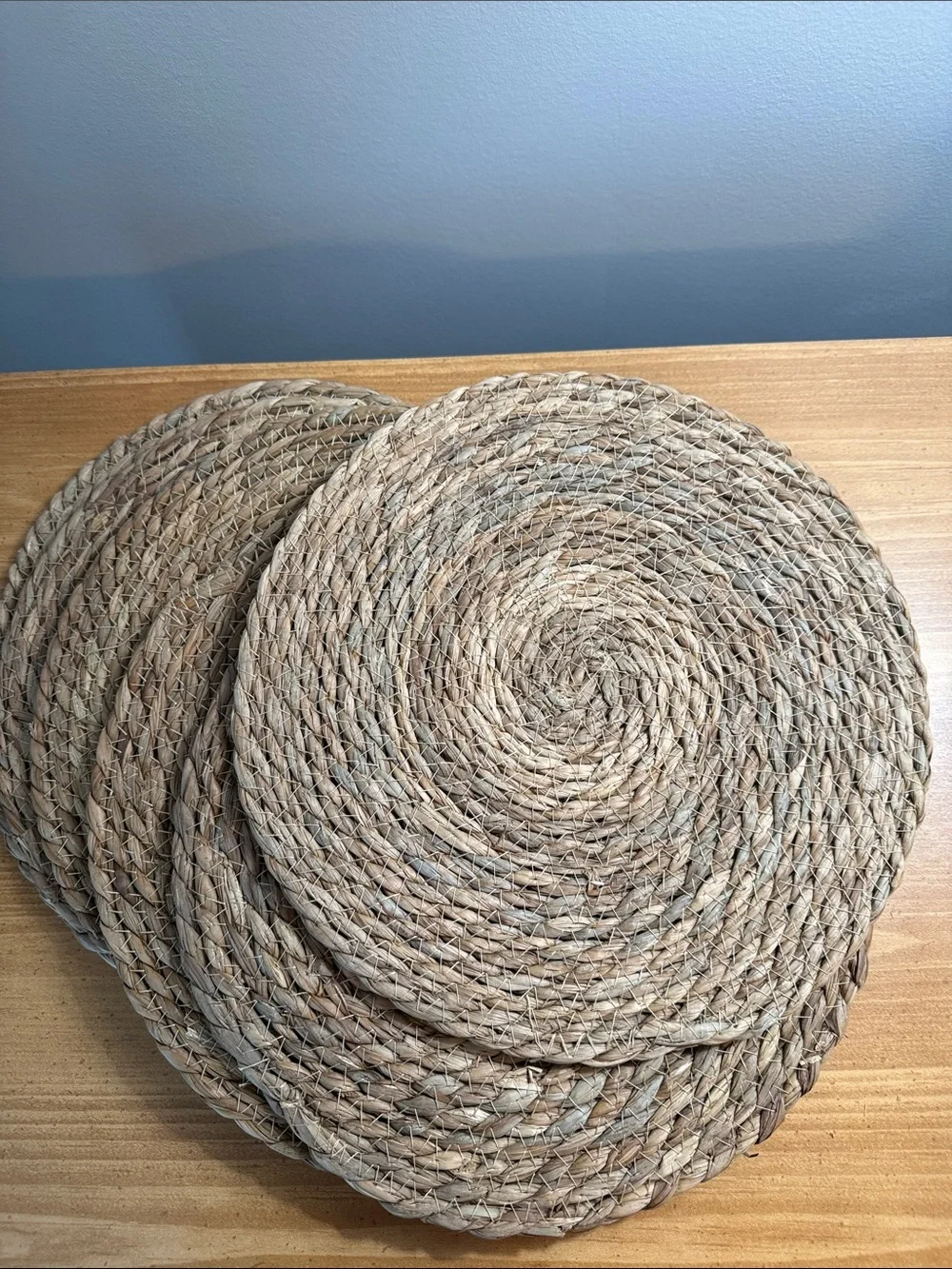6 Natural Woven Seagrass Round Placemats - 12”